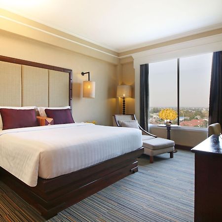 Nakhonratchasima The Imperial Hotel & Convention Centre Korat מראה חיצוני תמונה