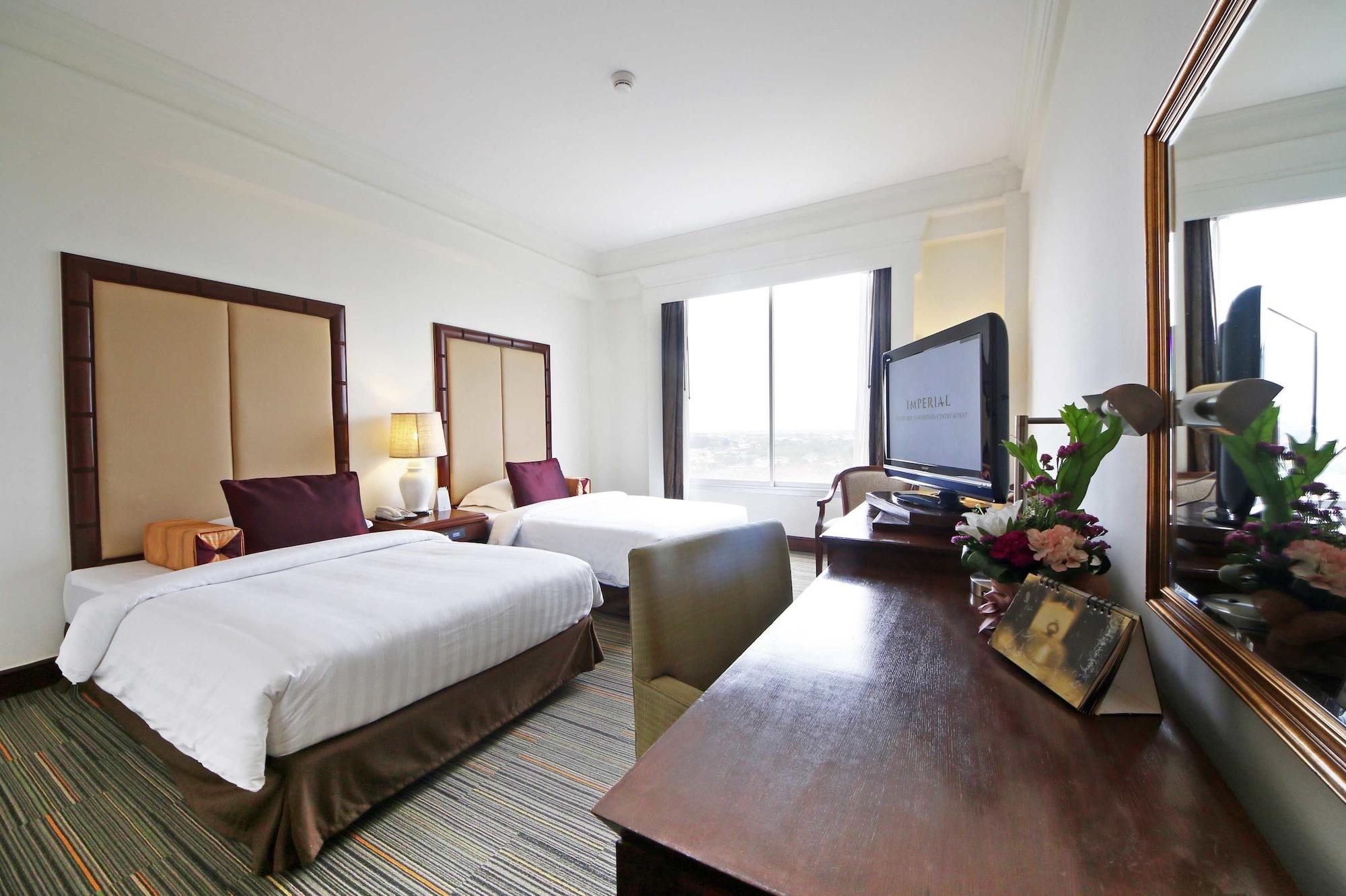 Nakhonratchasima The Imperial Hotel & Convention Centre Korat מראה חיצוני תמונה
