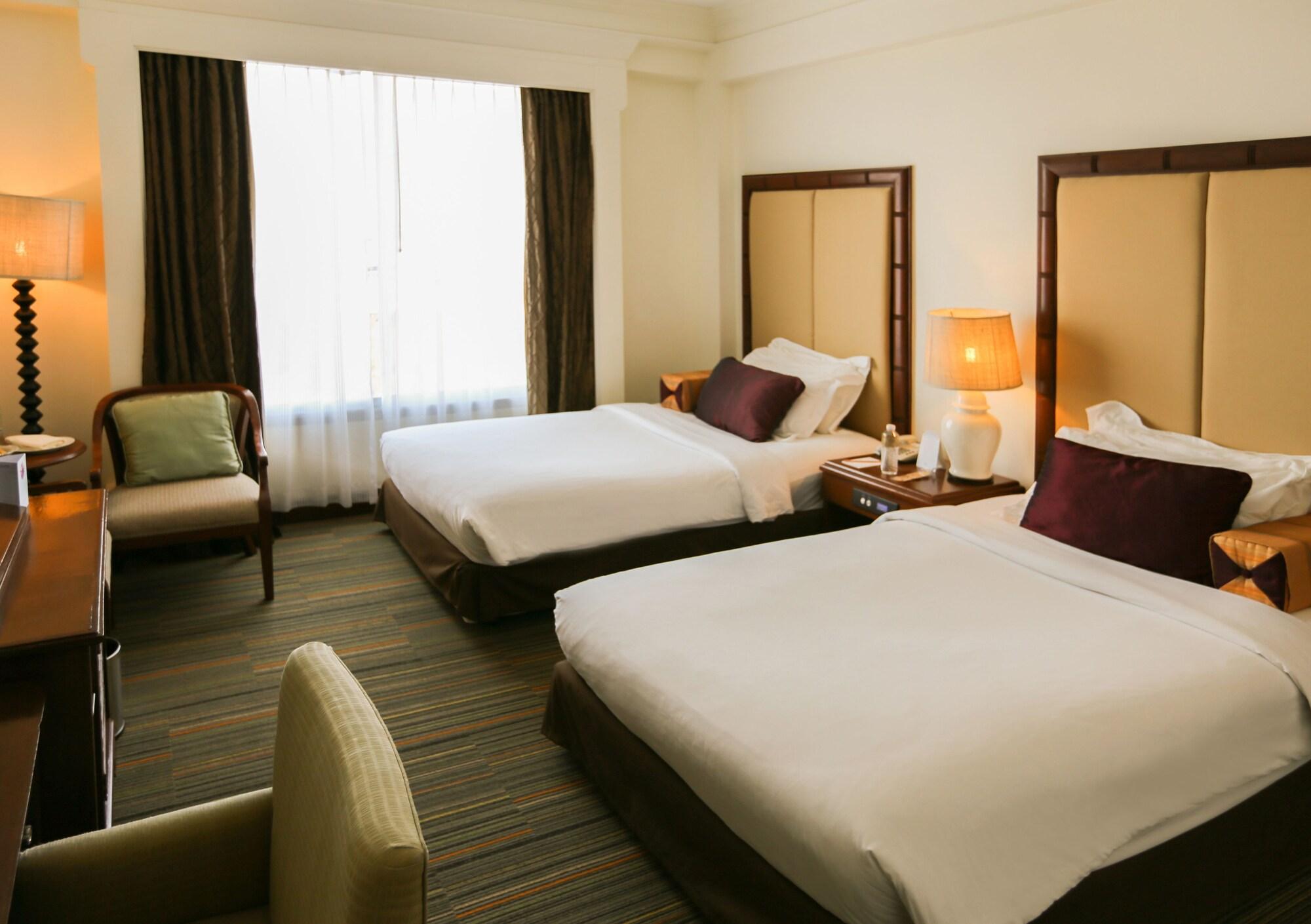 Nakhonratchasima The Imperial Hotel & Convention Centre Korat מראה חיצוני תמונה