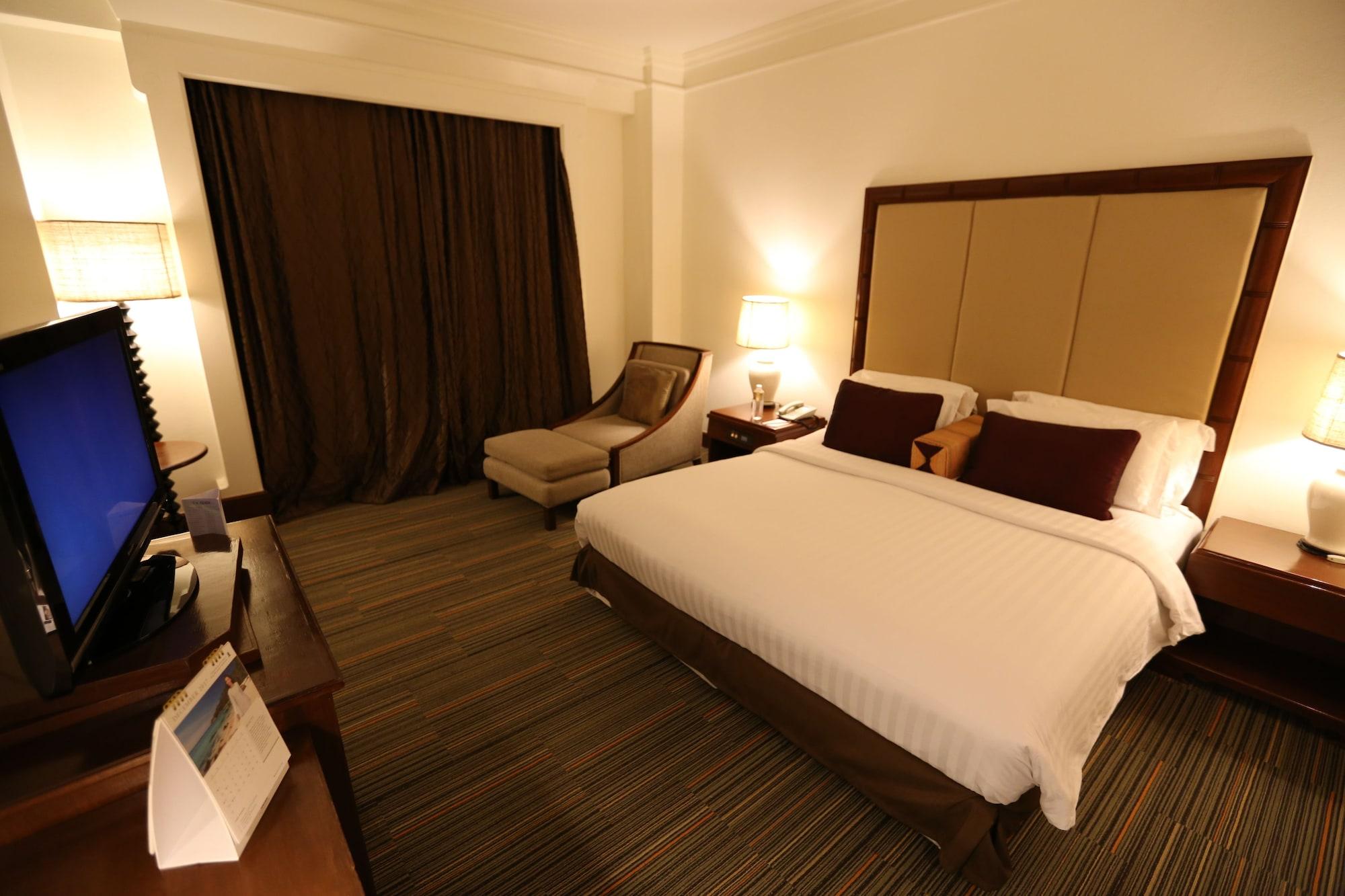Nakhonratchasima The Imperial Hotel & Convention Centre Korat מראה חיצוני תמונה