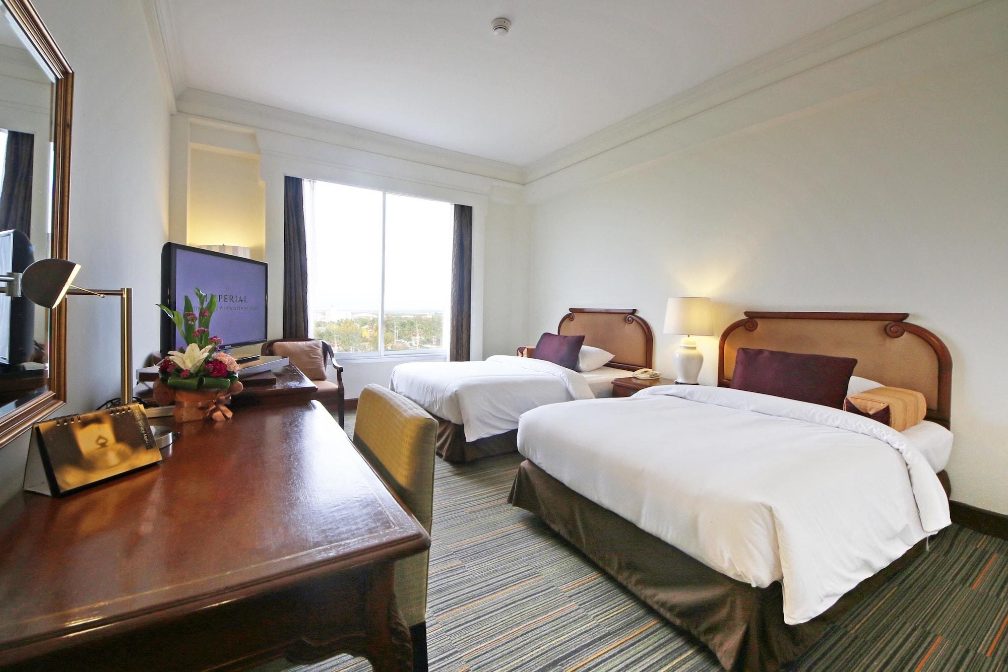 Nakhonratchasima The Imperial Hotel & Convention Centre Korat מראה חיצוני תמונה