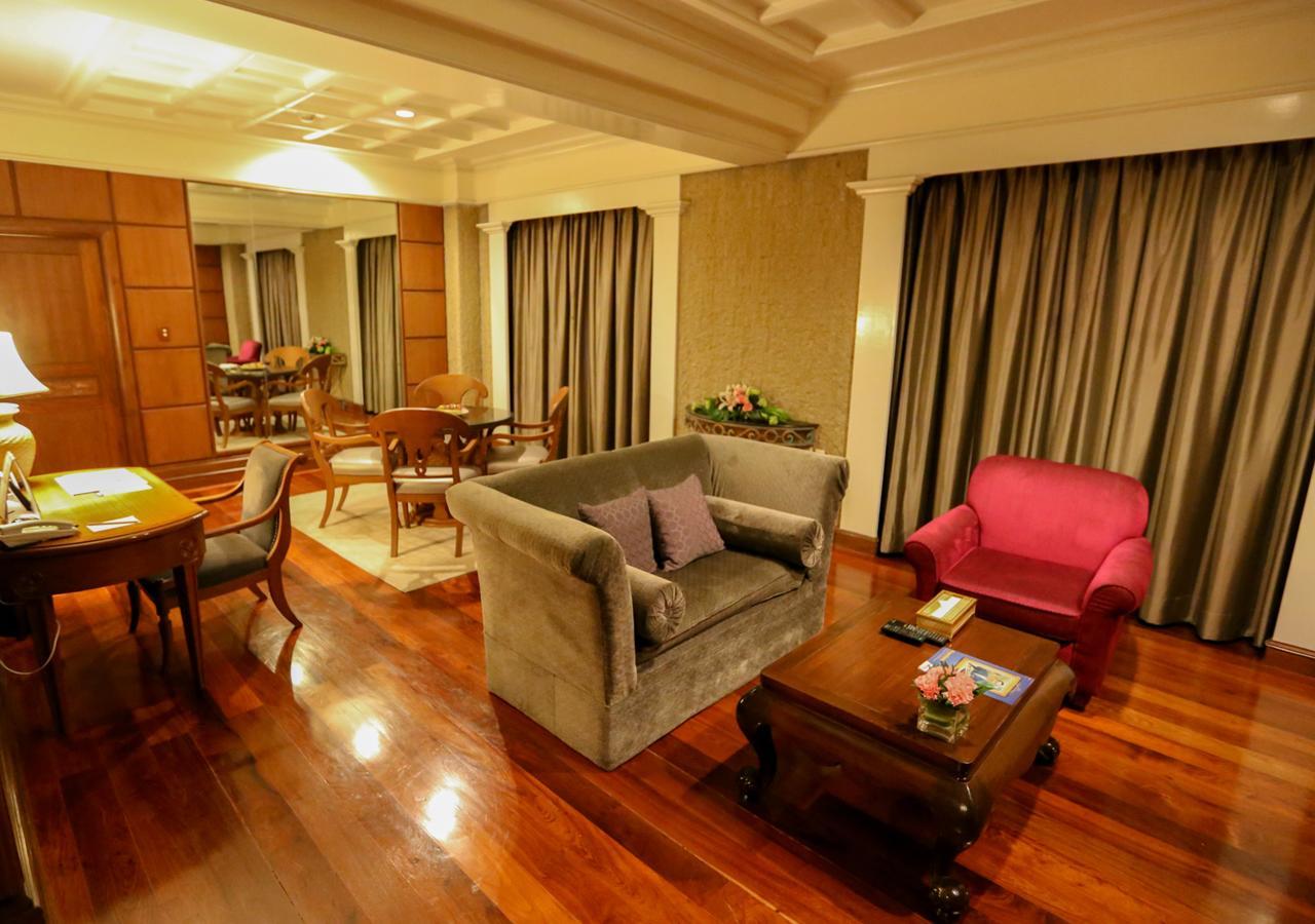 Nakhonratchasima The Imperial Hotel & Convention Centre Korat מראה חיצוני תמונה